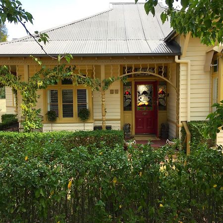 Hotel Goldenray Castlemaine Exterior foto